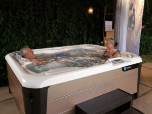 Hot Tub Buyer's Guide for Second-Time Shoppers