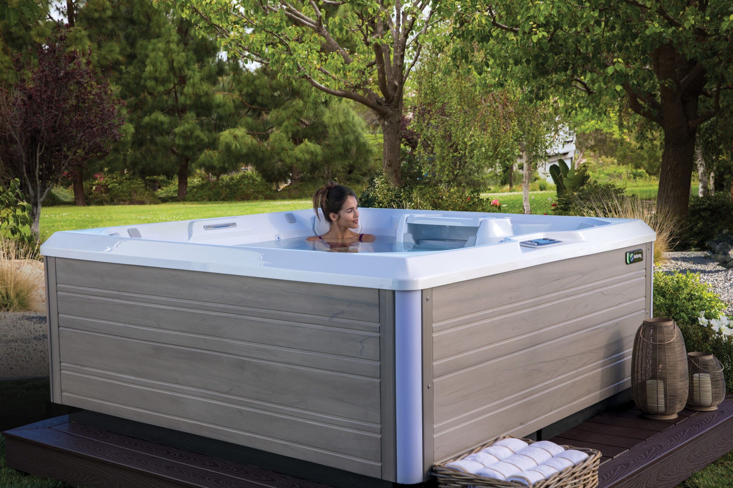 Your hot tub can be your stress-relieving oasis and help you deal with life’s anxieties.