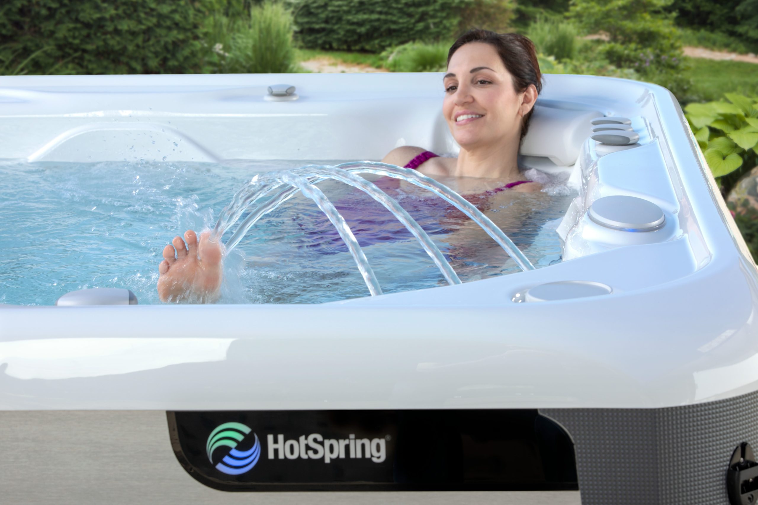 hand pumping hot tub wife swapping