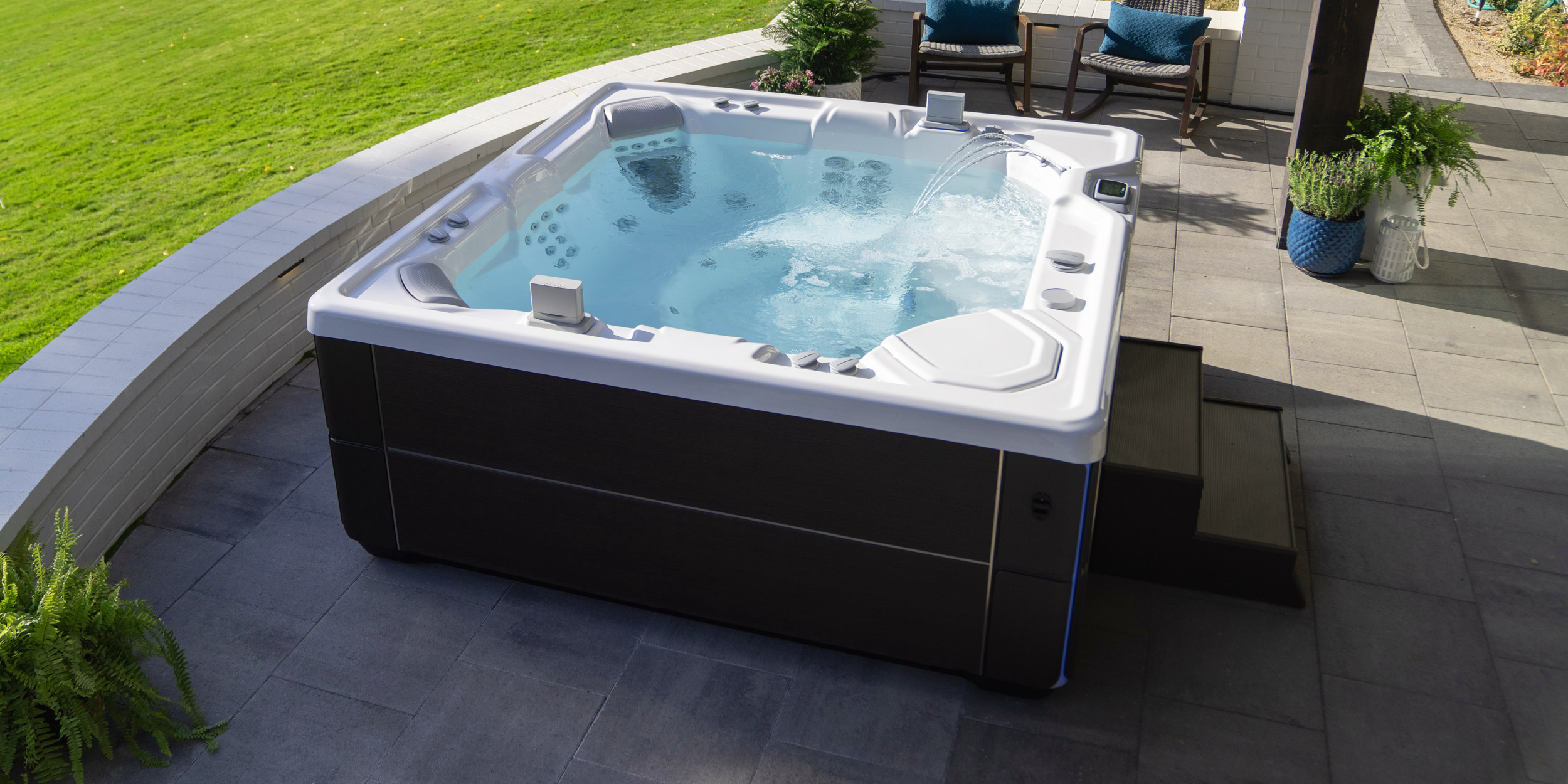 Hot Spring Luxury Hot Tub